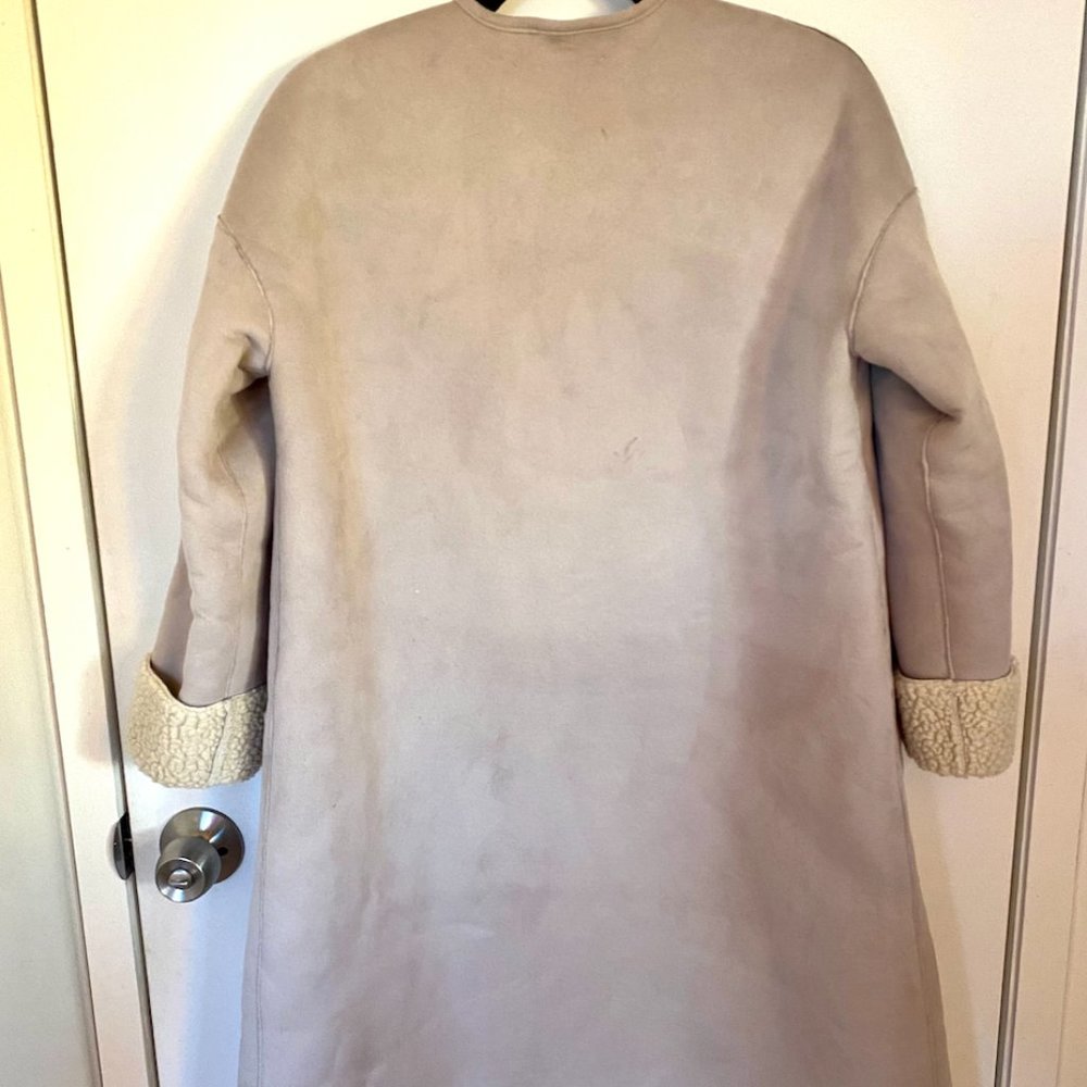 Anthropologie - Oxford Reversible Teddy Coat - Picture 4 of 6